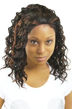 [MG25822] Alexis (1)